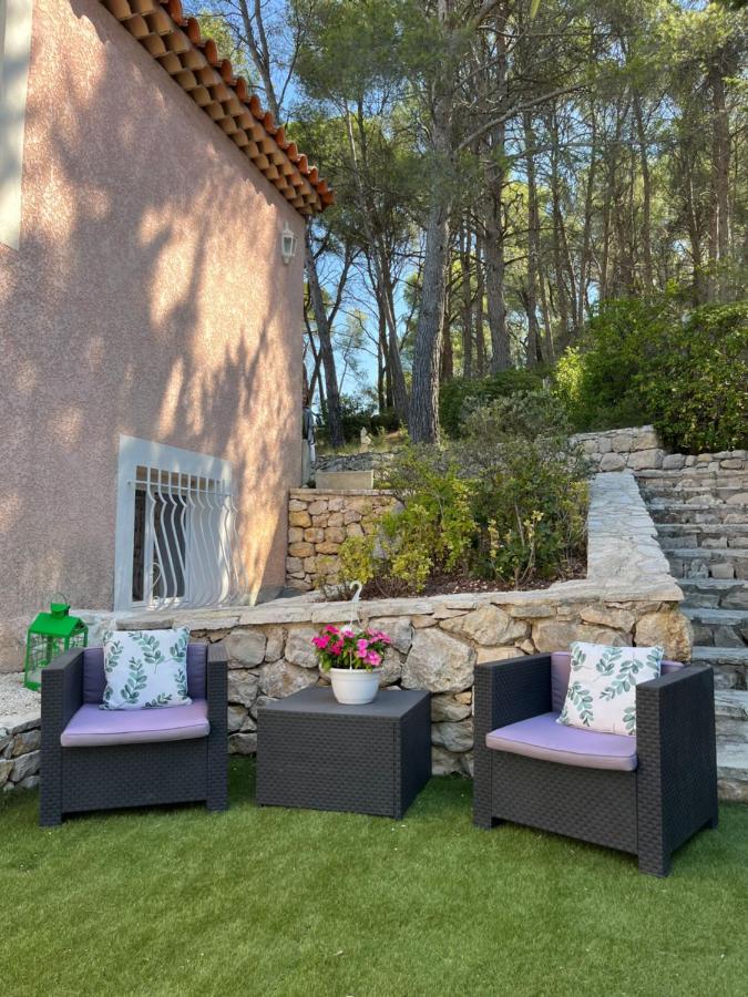 Appartamento T2 Avec Jardin Et Piscine Privee Velaux Esterno foto